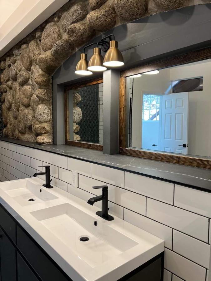The Creekstone Hotel Айдълуайлд Екстериор снимка